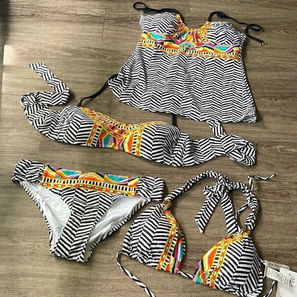 Trina Turk 4 Piece swimming bikini - Picture 1 of 1